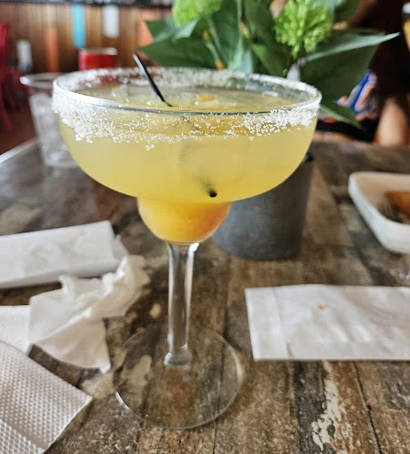 Rompeolas Bar & Grill photo 8