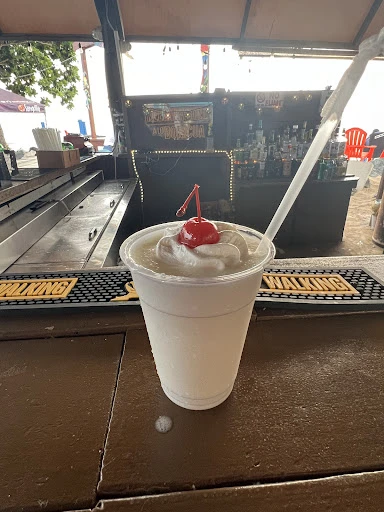 Rompeolas Bar & Grill photo 5